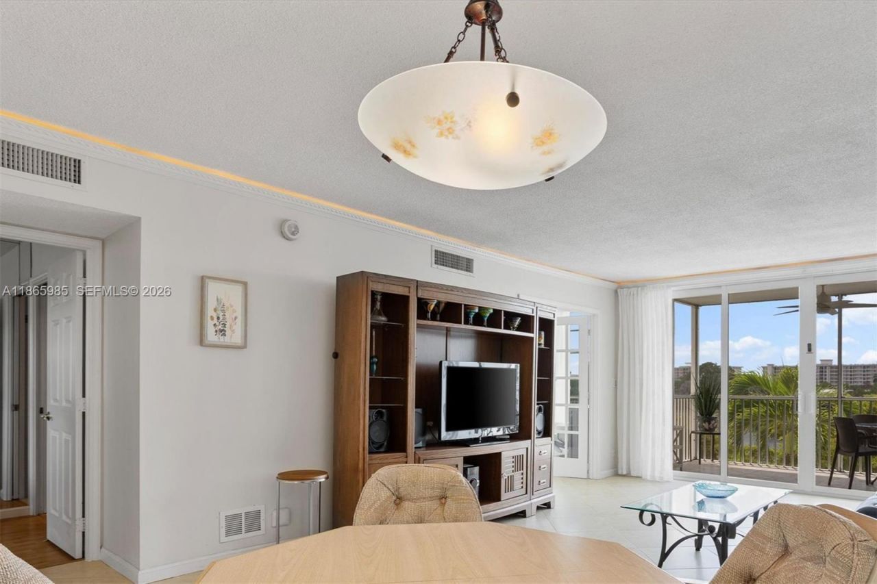 3150 N Course Ln, Unit 402, Pompano Beach, FL 33069 Photo