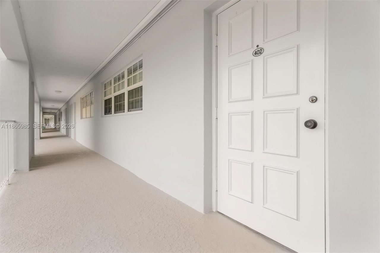 3150 N Course Ln, Unit 402, Pompano Beach, FL 33069 Photo