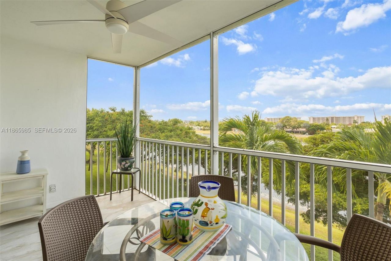 3150 N Course Ln, Unit 402, Pompano Beach, FL 33069 Photo