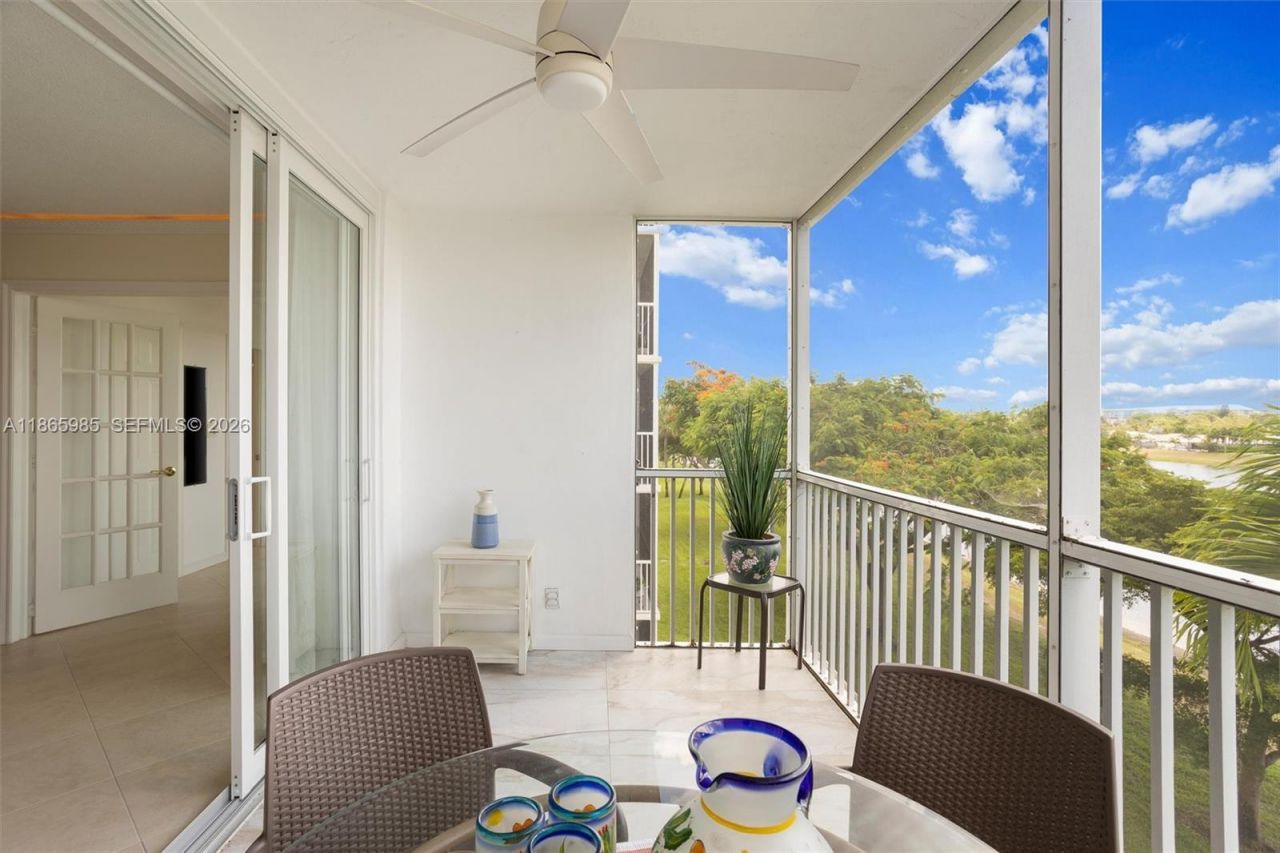 3150 N Course Ln, Unit 402, Pompano Beach, FL 33069 Photo