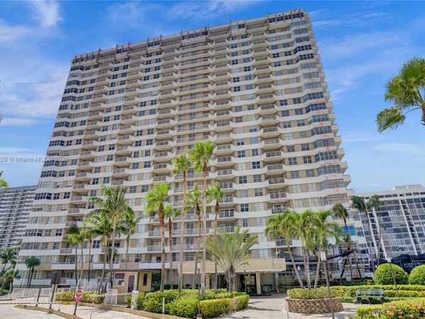 1985 S Ocean Dr, Unit PHK, Hallandale Beach, FL 33009
