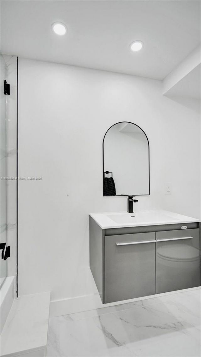 1985 S Ocean Dr, Unit PHK, Hallandale Beach, FL 33009 Photo