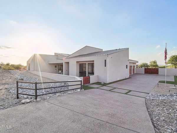 17934 W ESTES Way, Goodyear, AZ 85338