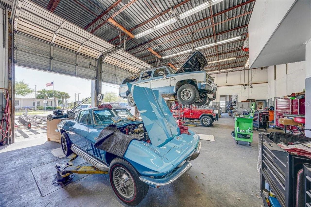 1010 Alt 19, Palm Harbor, FL 34683 Photo