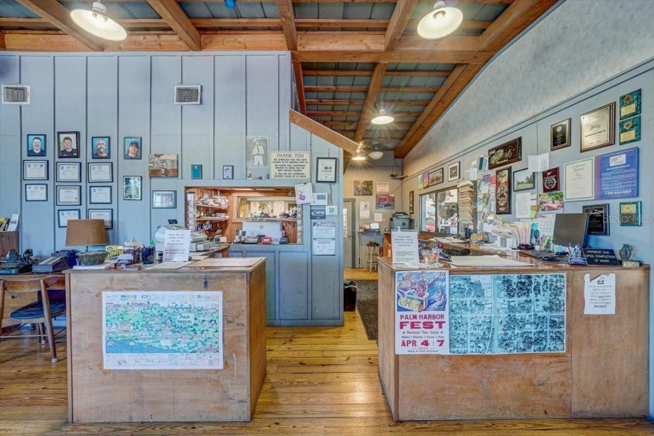 1010 Alt 19, Palm Harbor, FL 34683 Photo