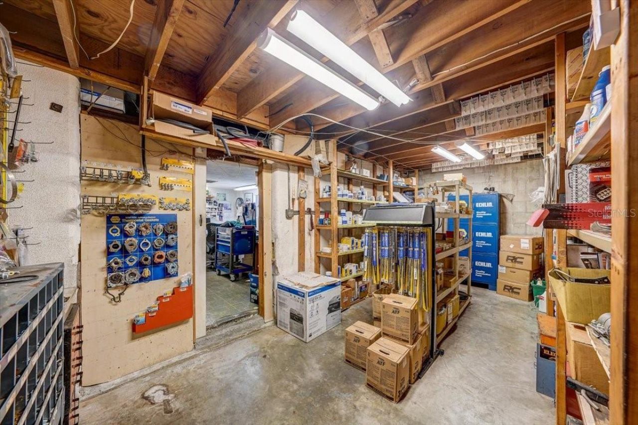 1010 Alt 19, Palm Harbor, FL 34683 Photo