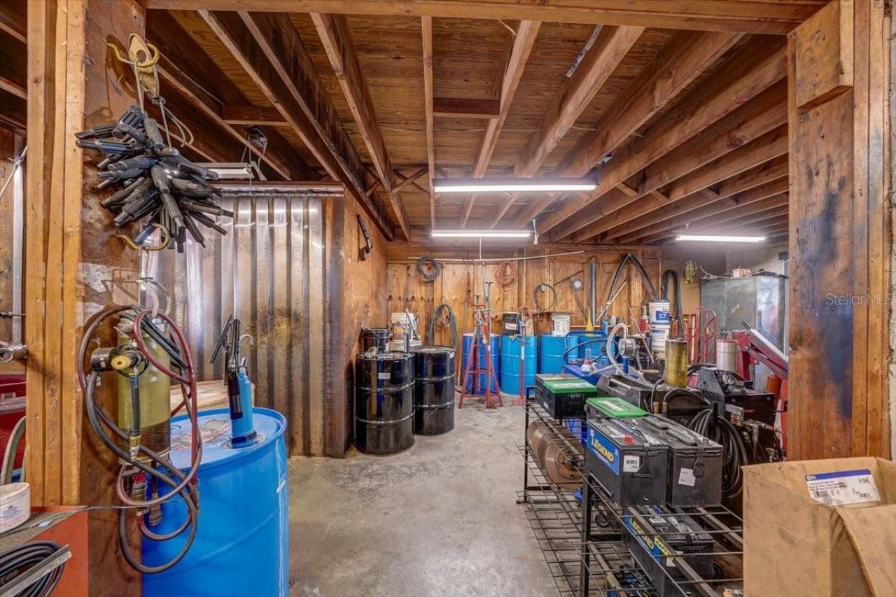 1010 Alt 19, Palm Harbor, FL 34683 Photo