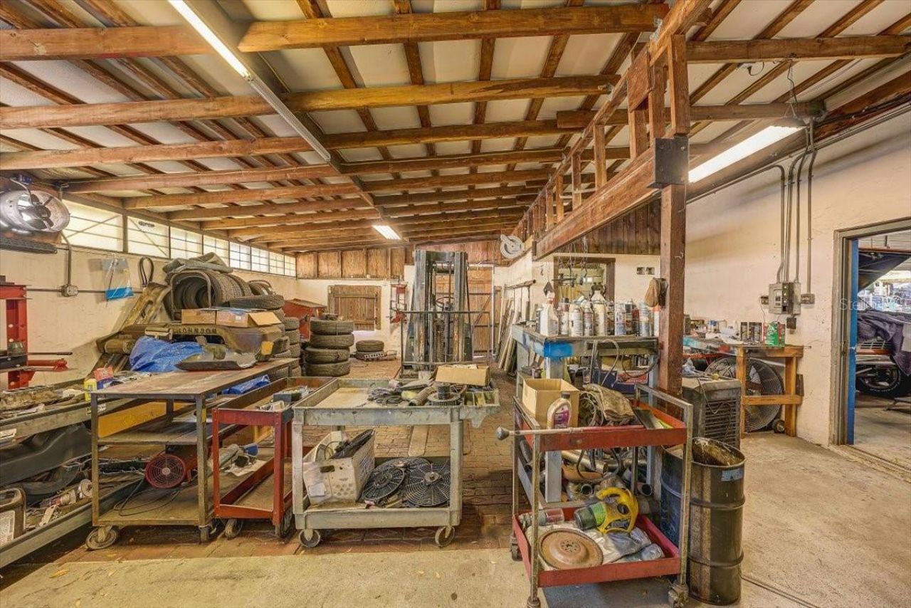 1010 Alt 19, Palm Harbor, FL 34683 Photo