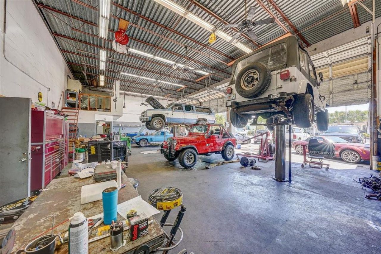 1010 Alt 19, Palm Harbor, FL 34683 Photo