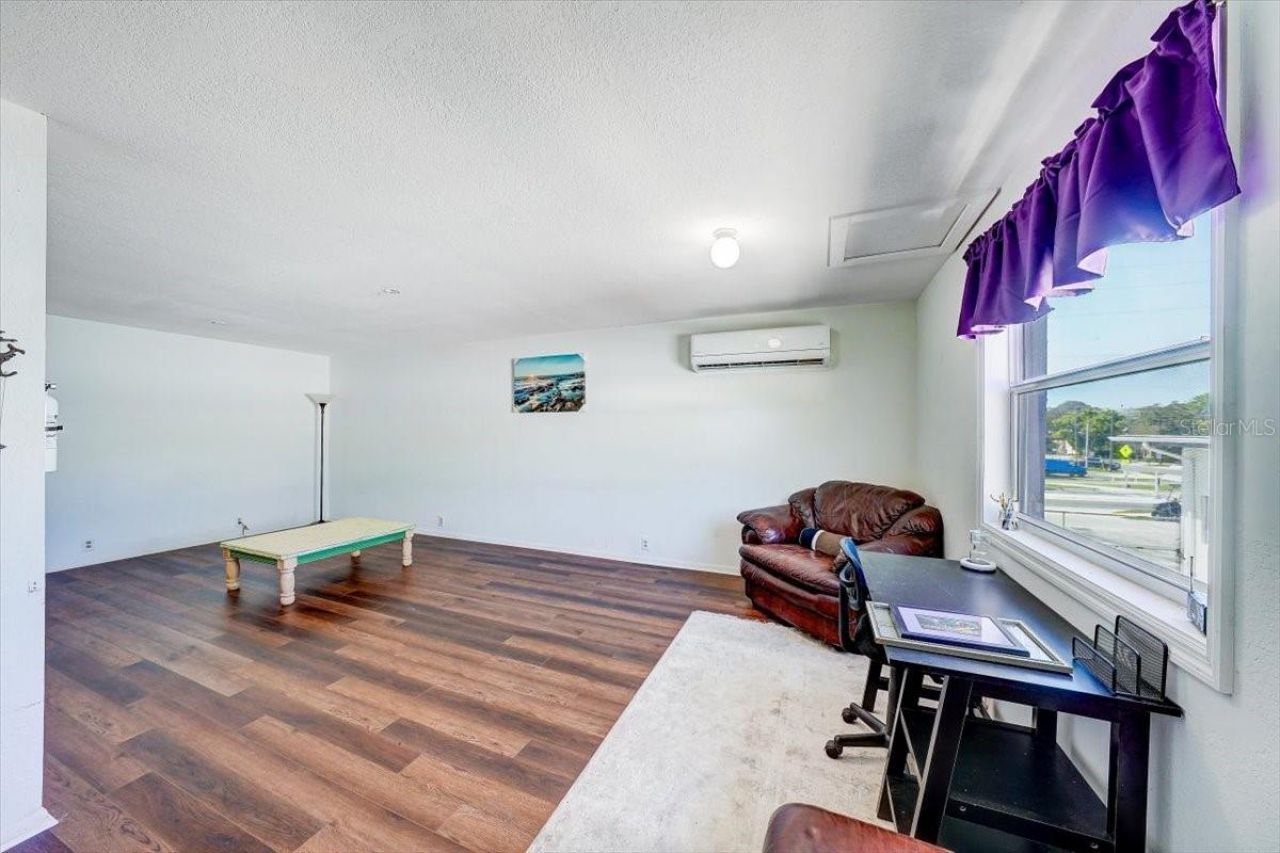 1010 Alt 19, Palm Harbor, FL 34683 Photo