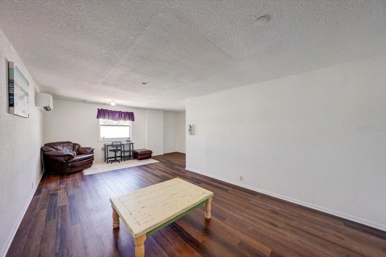 1010 Alt 19, Palm Harbor, FL 34683 Photo