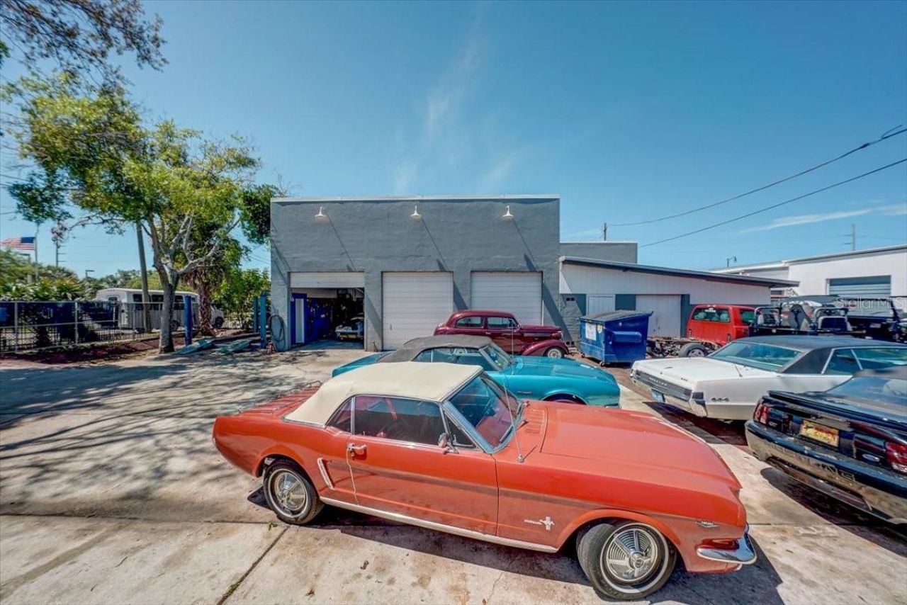 1010 Alt 19, Palm Harbor, FL 34683 Photo