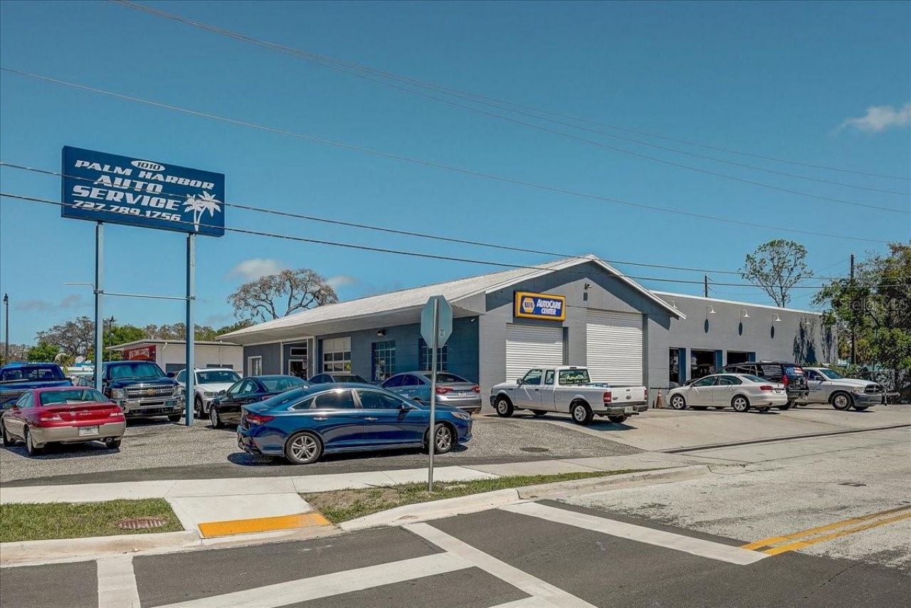 1010 Alt 19, Palm Harbor, FL 34683 Photo