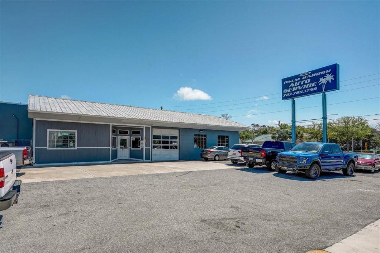 1010 Alt 19, Palm Harbor, FL 34683 Photo