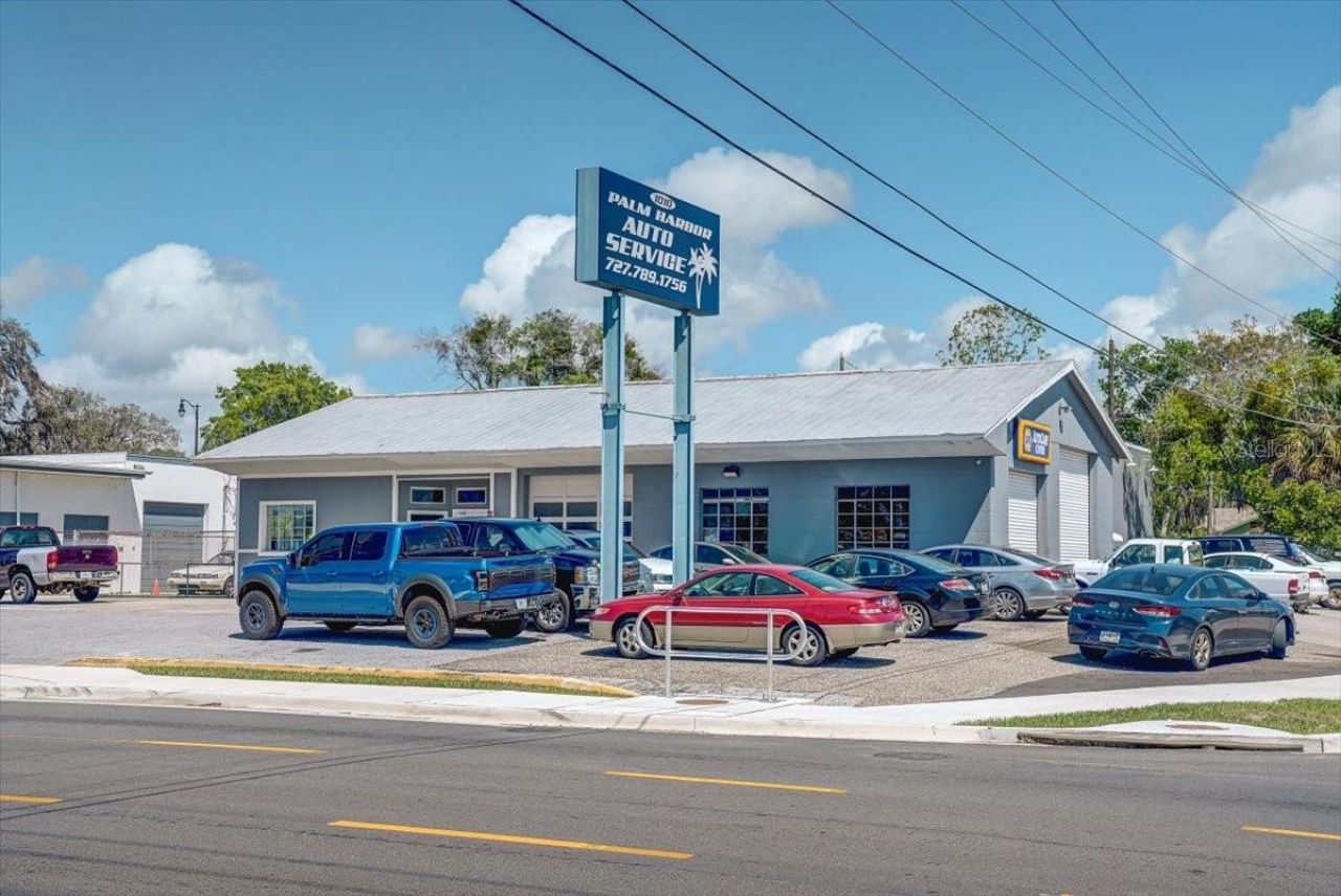 1010 Alt 19, Palm Harbor, FL 34683 Photo