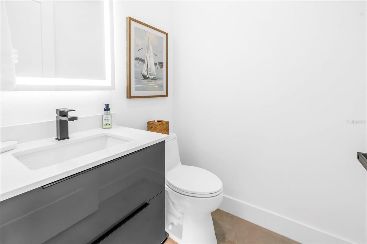 2065 Goldenrod Street, Sarasota, FL 34239 Photo