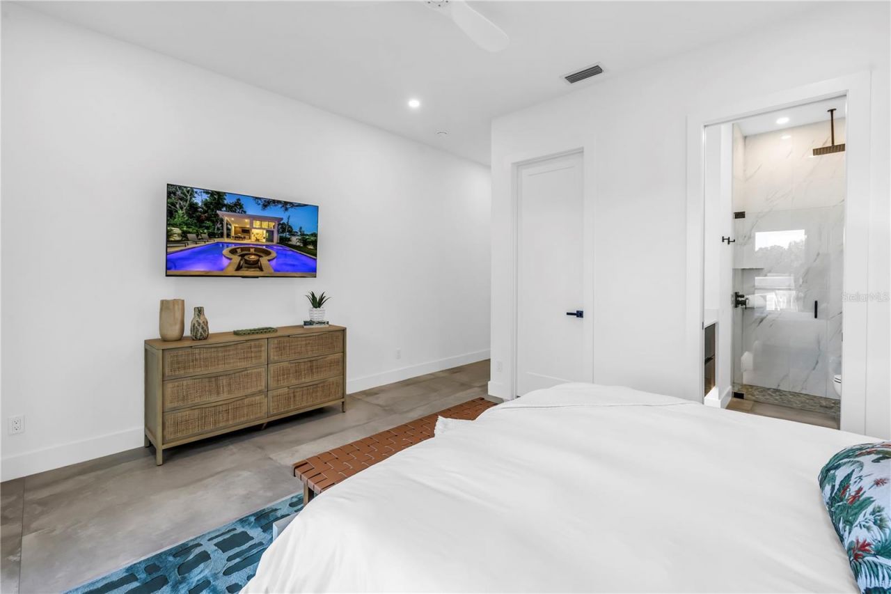 2065 Goldenrod Street, Sarasota, FL 34239 Photo