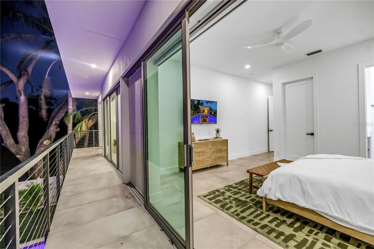 2065 Goldenrod Street, Sarasota, FL 34239 Photo