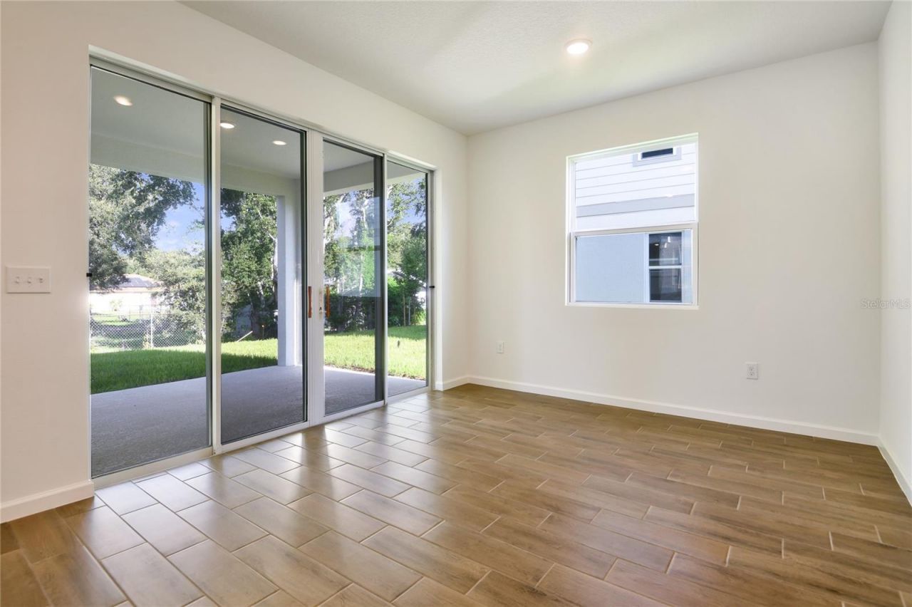 738 Lake Dell Avenue, Dundee, FL 33838 Photo