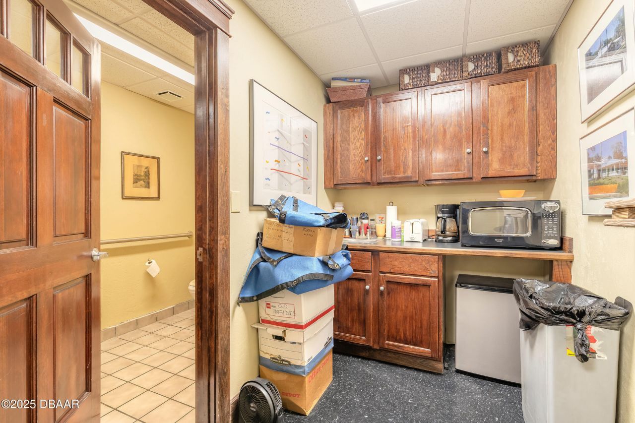 200 Magnolia Avenue, Daytona Beach, FL 32114 Photo