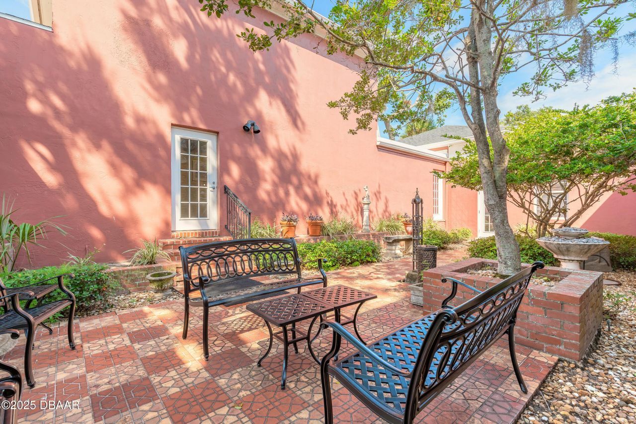 200 Magnolia Avenue, Daytona Beach, FL 32114 Photo