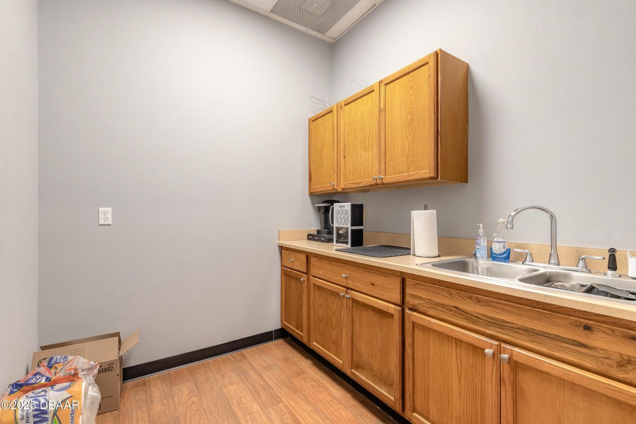 200 Magnolia Avenue, Daytona Beach, FL 32114 Photo