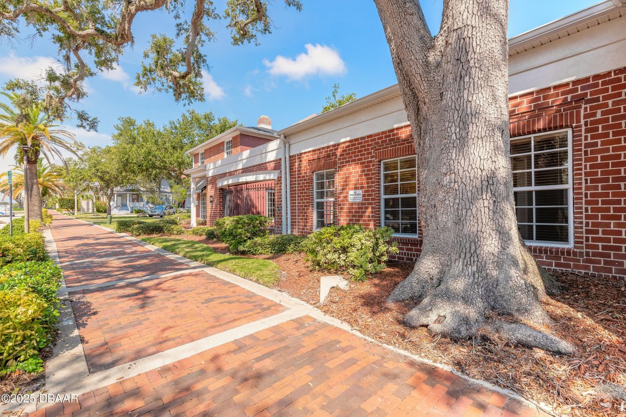 200 Magnolia Avenue, Daytona Beach, FL 32114 Photo