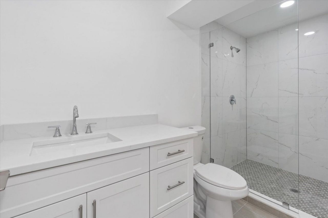 578 Burgundy M, Unit M, Delray Beach, FL 33484 Photo