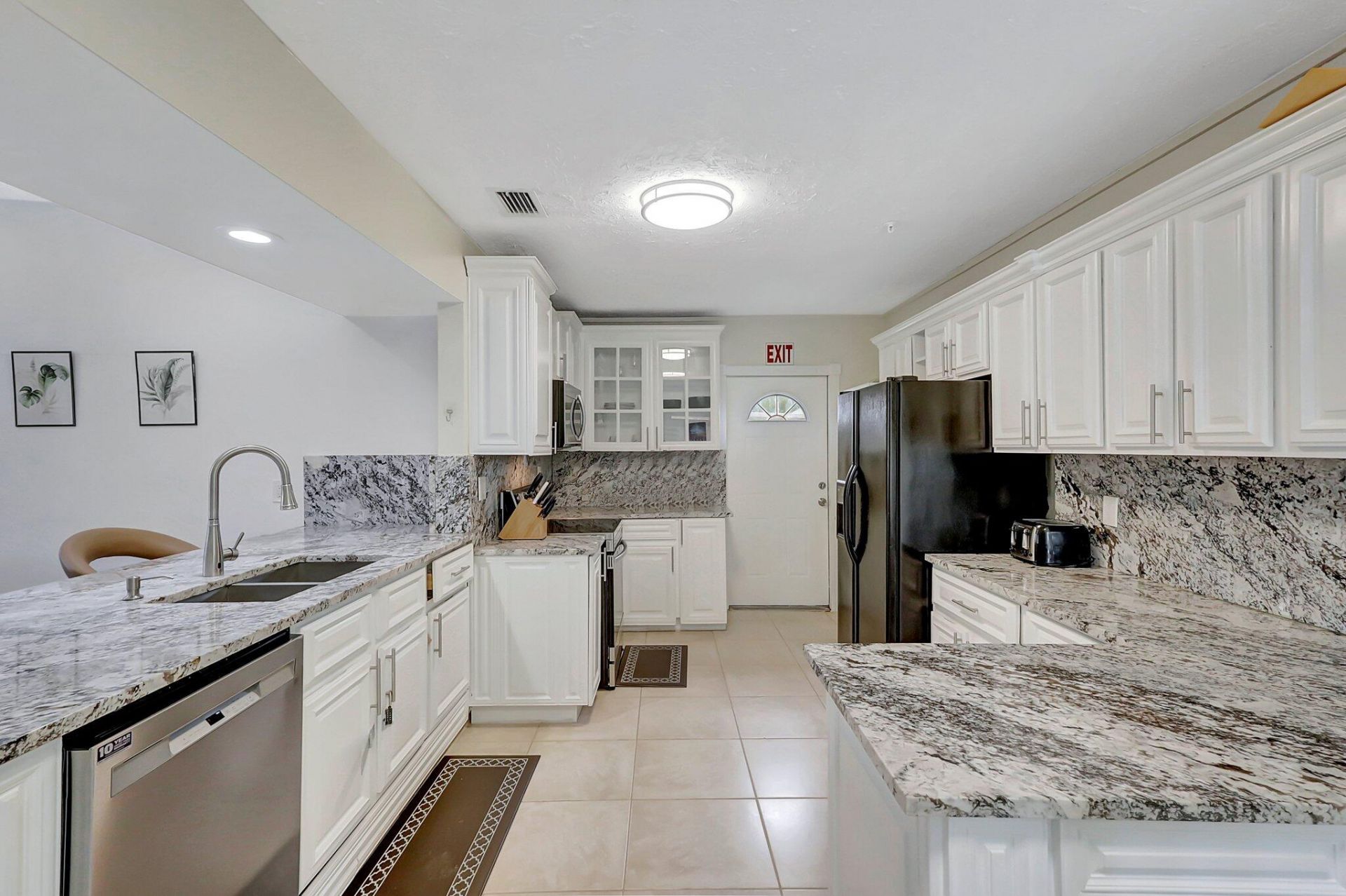 1541 SE Minorca Avenue, Port Saint Lucie, FL 34952 Photo