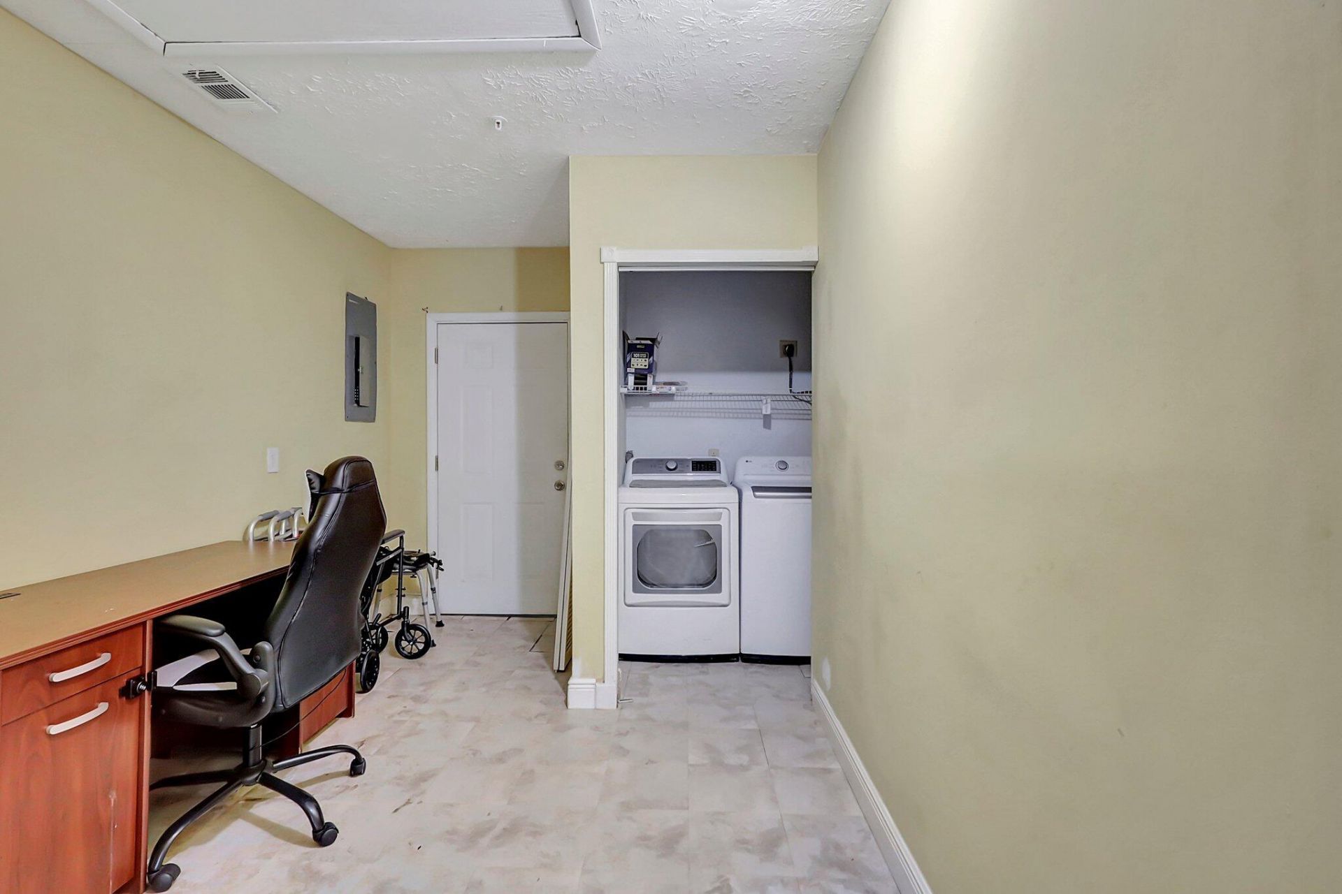 1541 SE Minorca Avenue, Port Saint Lucie, FL 34952 Photo