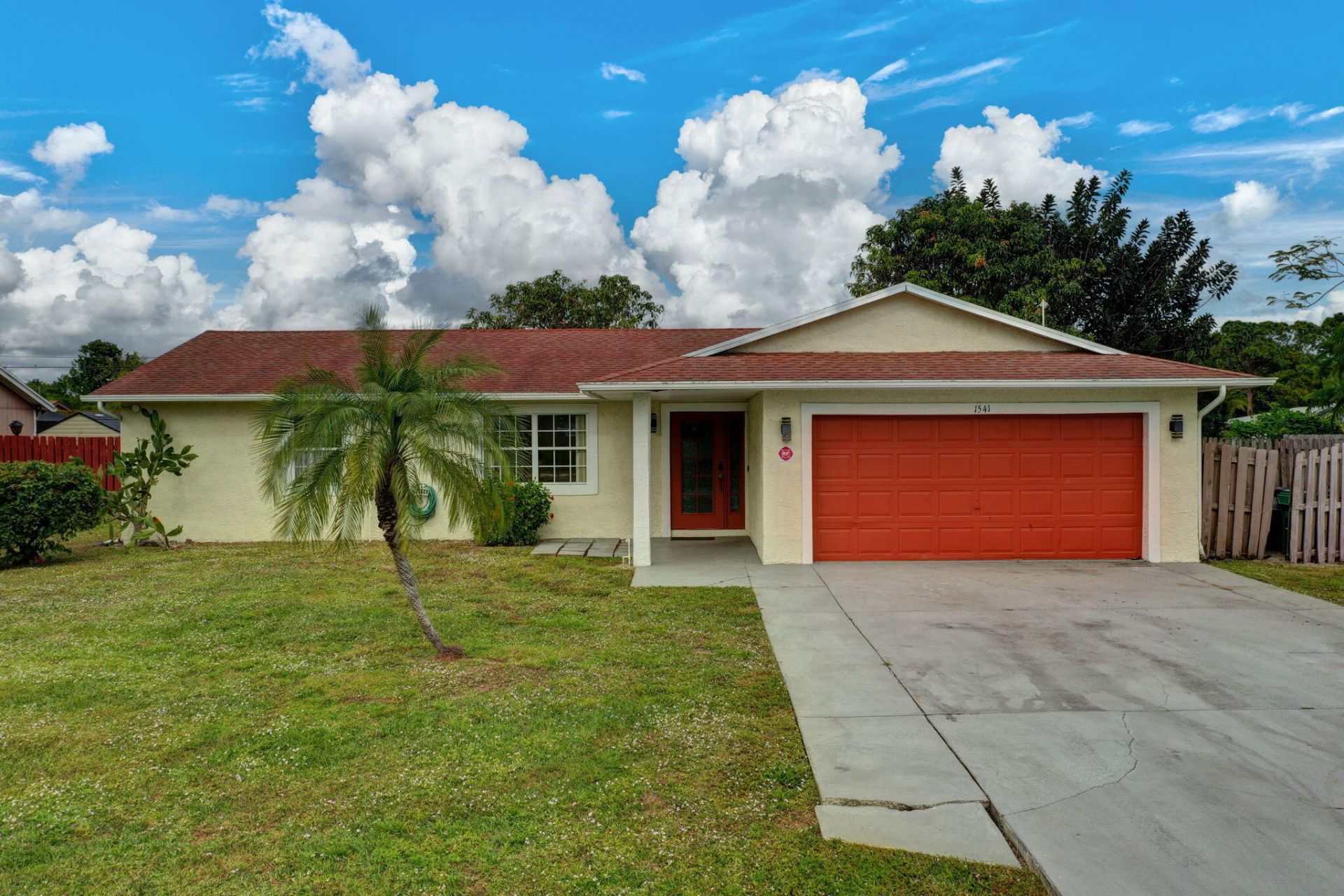 1541 SE Minorca Avenue, Port Saint Lucie, FL 34952 Photo