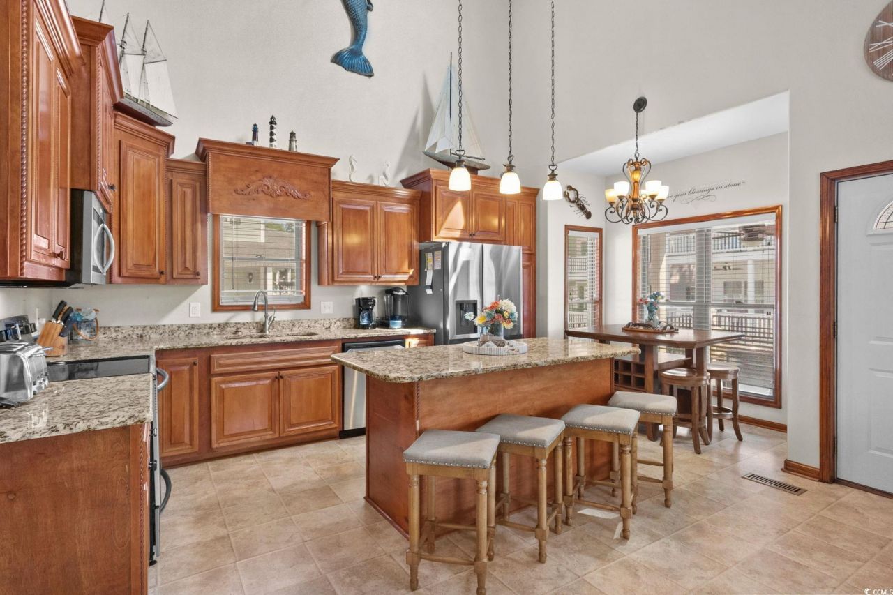 6001 - 1411 S Kings Hwy. Photo 17