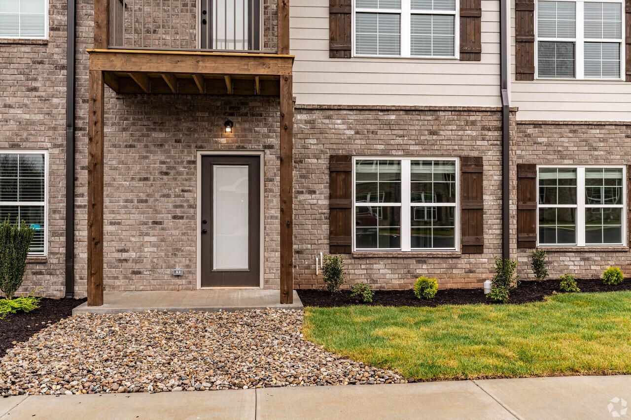 8573 Grove Park Street, Bowling Green, KY 42104 Main Photo