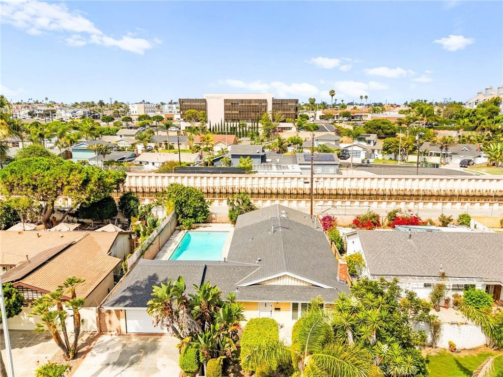 20401 Somerville Lane, Huntington Beach, CA 92646 Main Photo
