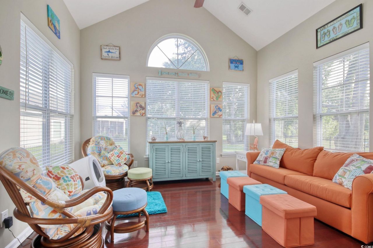 47 Pinfeather Dr. Photo 9