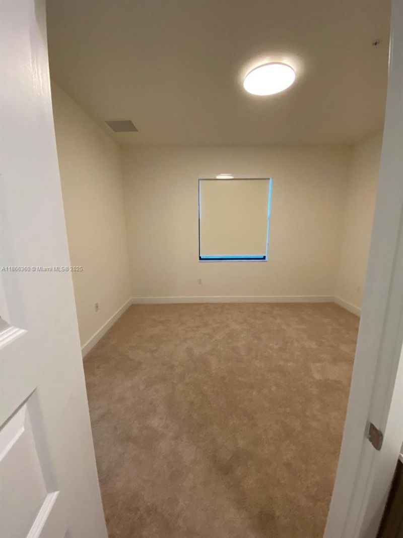 8175 NW 104th Ave, Unit 35, Doral, FL 33178 Photo