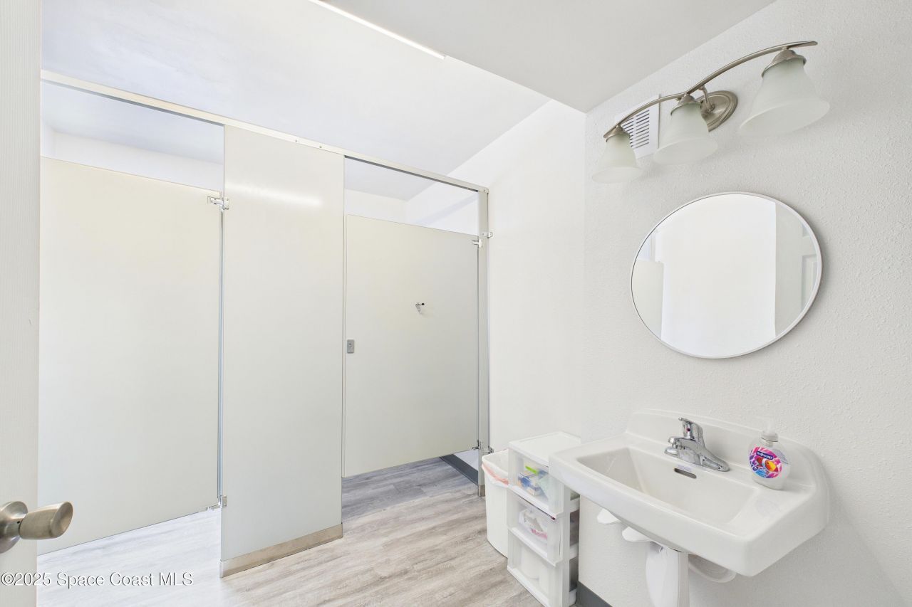 1340 S Wickham Road, Melbourne, FL 32904 Photo