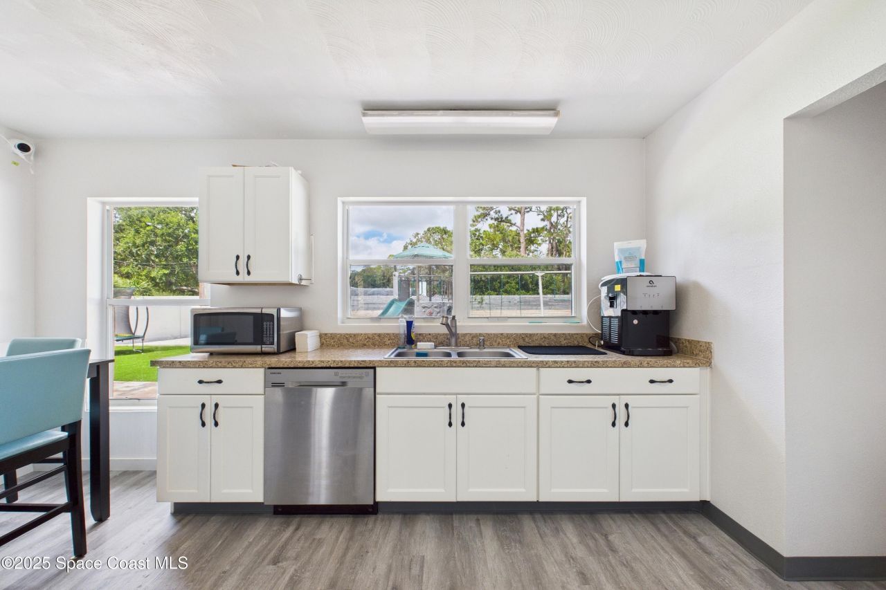 1340 S Wickham Road, Melbourne, FL 32904 Photo