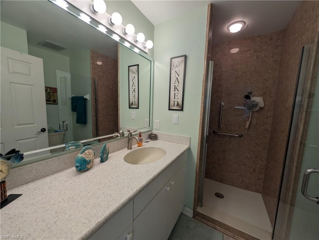 3347 N Key Dr, Unit 35, North Fort Myers, FL 33903 Photo