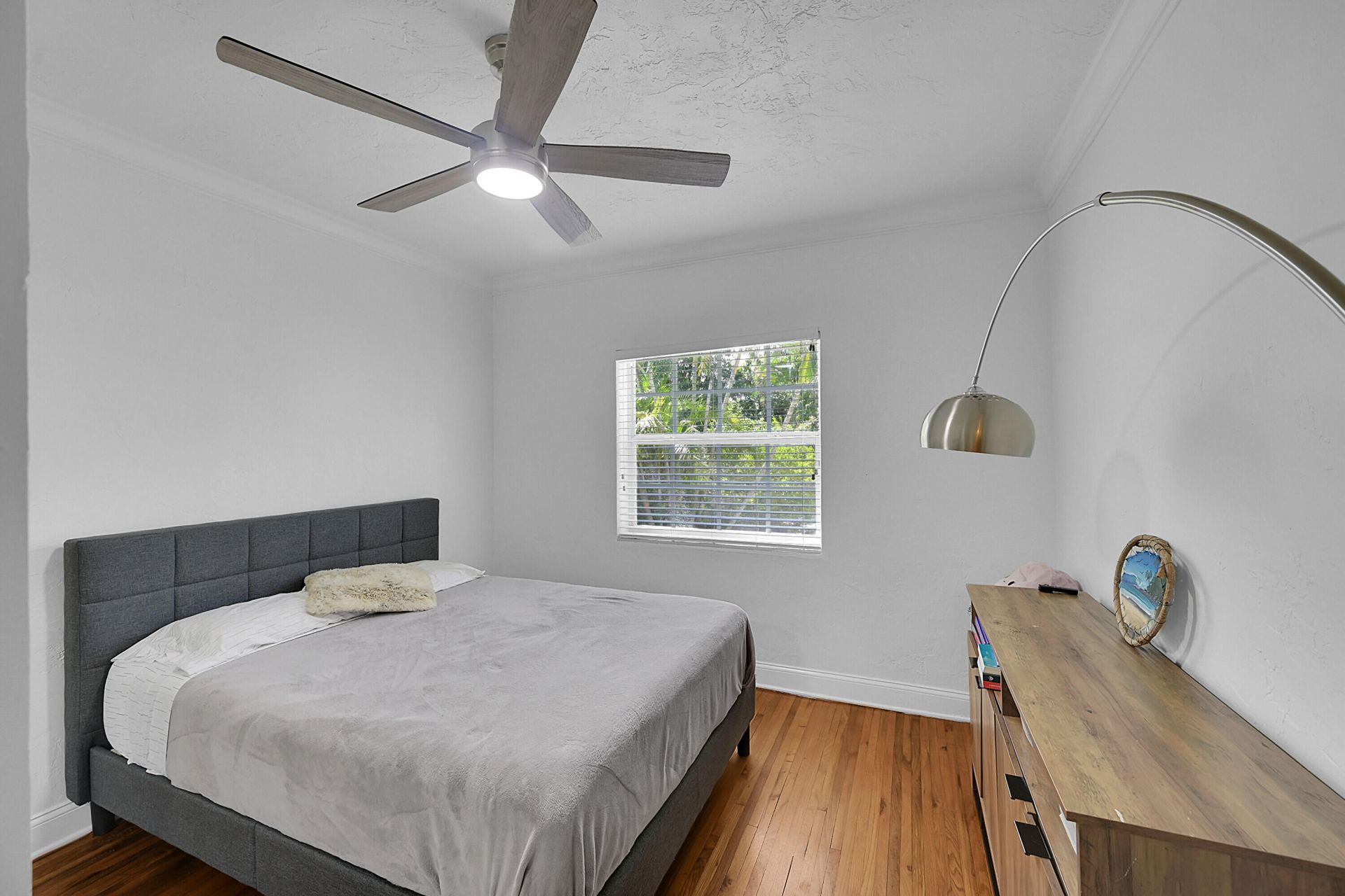 1117 S Palmway, Lake Worth Beach, FL 33460 Photo