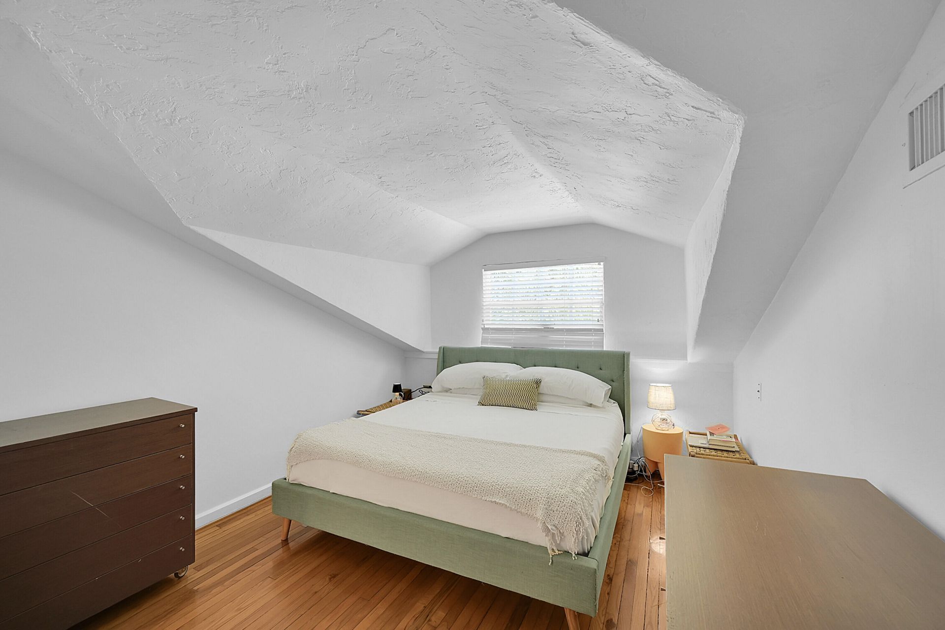 1117 S Palmway, Lake Worth Beach, FL 33460 Photo