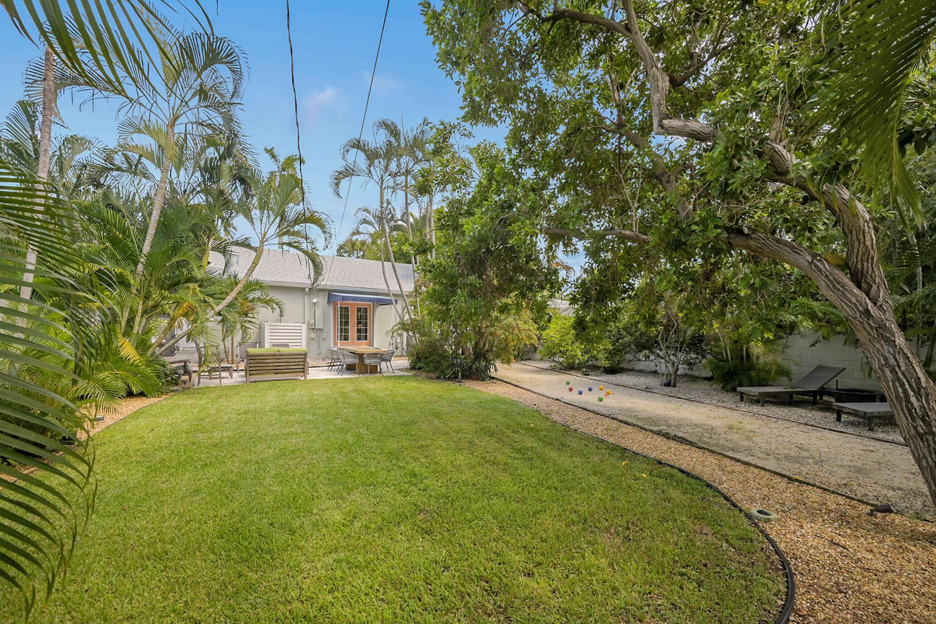 1117 S Palmway, Lake Worth Beach, FL 33460 Photo