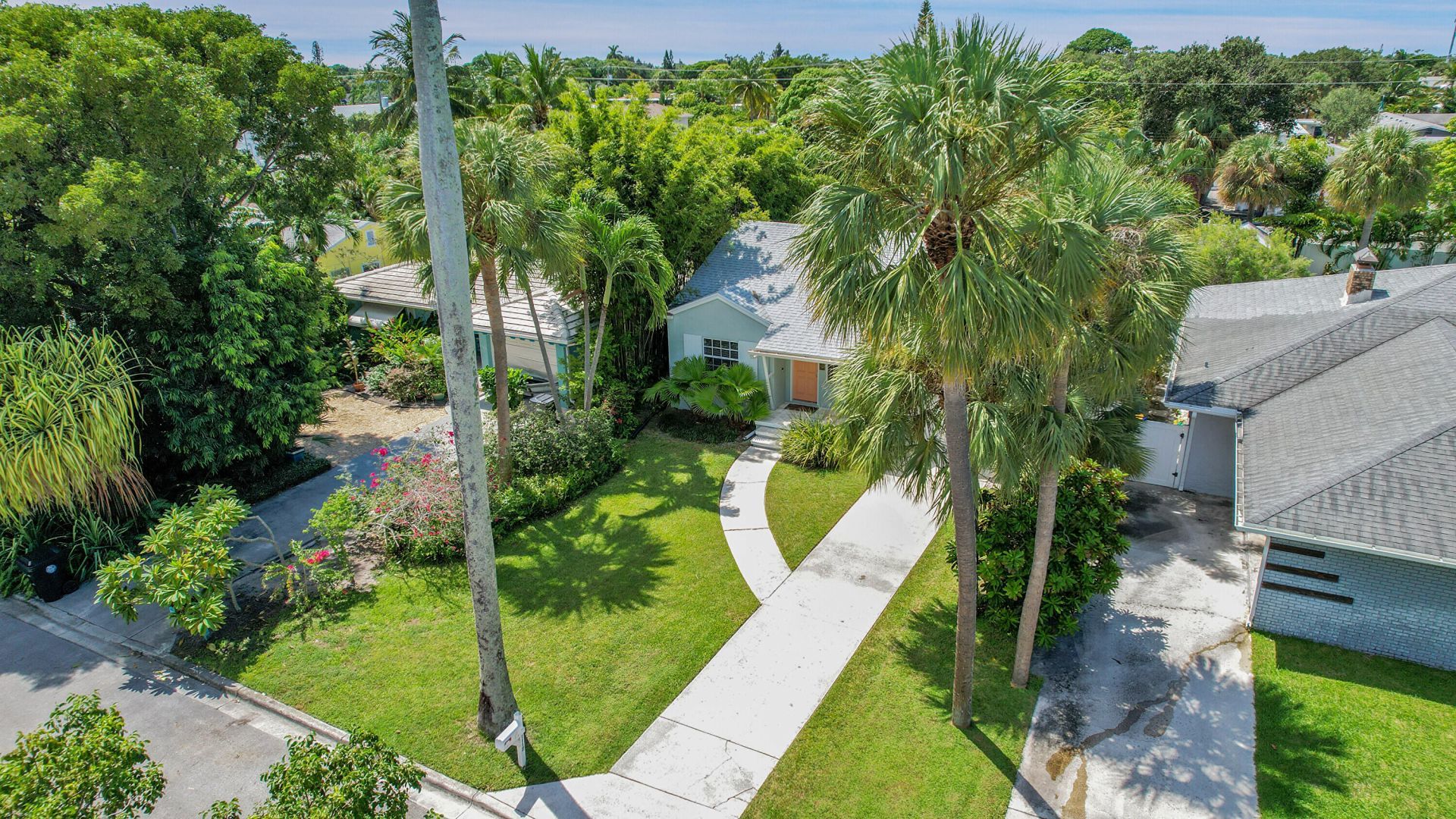 1117 S Palmway, Lake Worth Beach, FL 33460 Photo