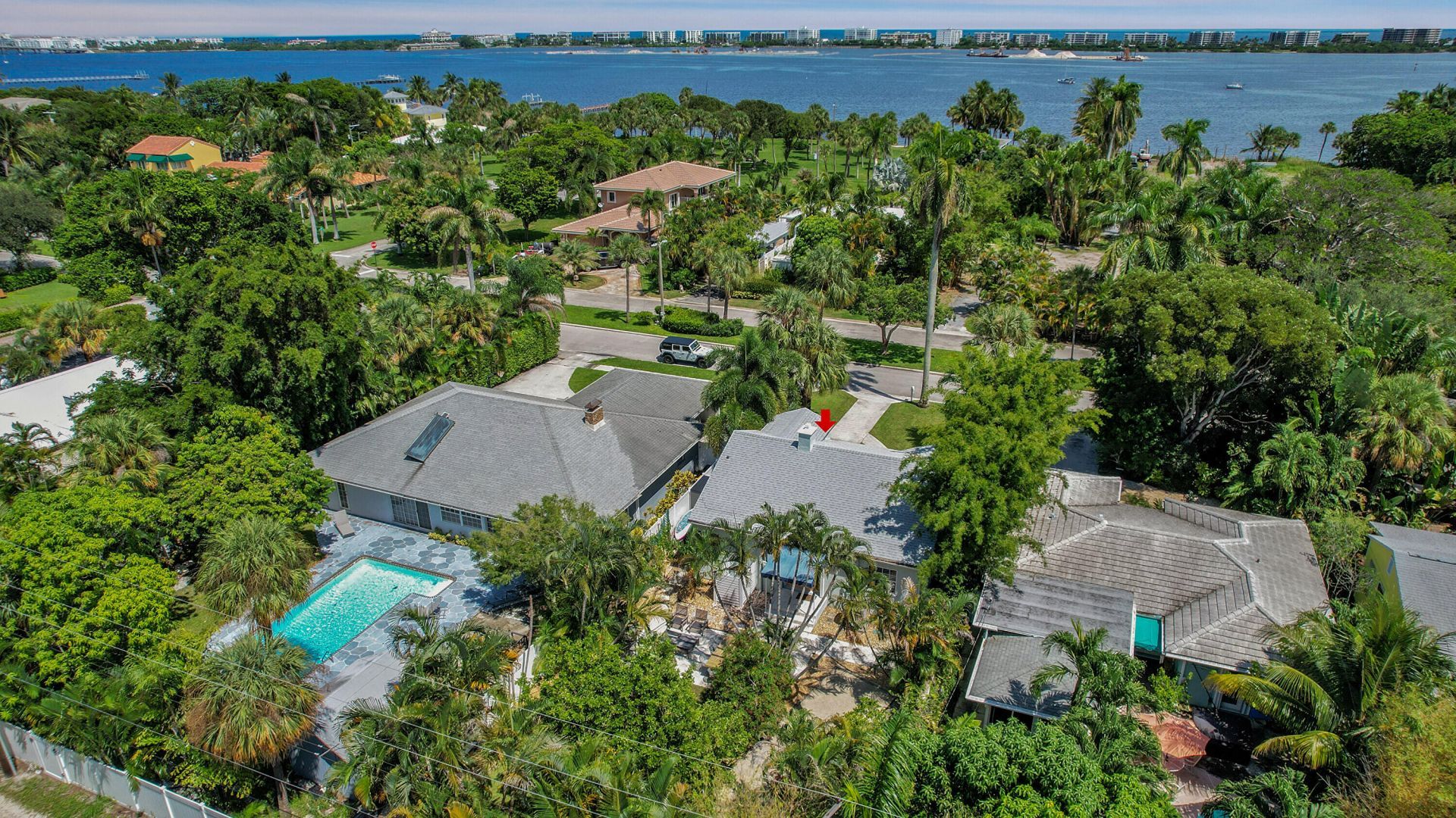 1117 S Palmway, Lake Worth Beach, FL 33460 Photo