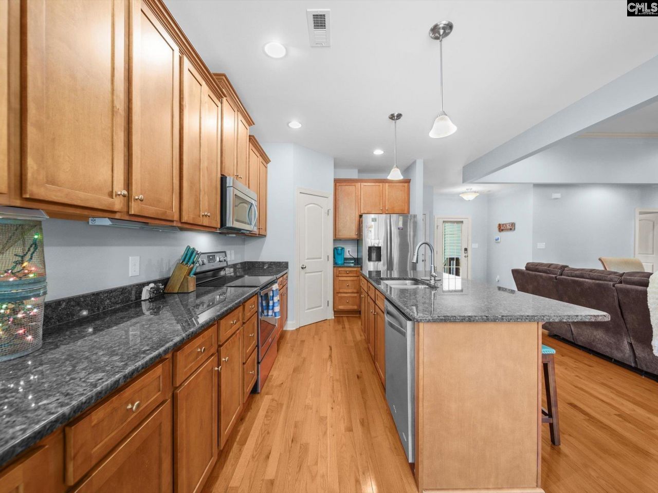 2051 Great North Road Photo 12