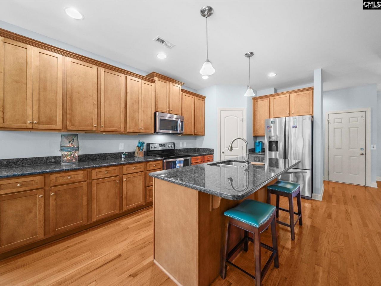 2051 Great North Road Photo 13