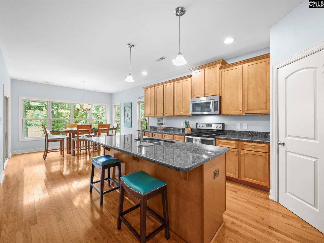 2051 Great North Road Photo 14