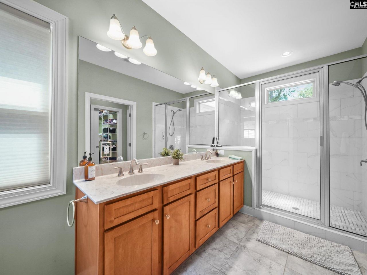 2051 Great North Road Photo 20