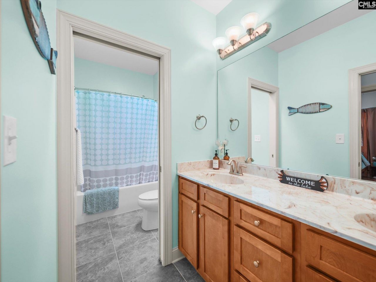 2051 Great North Road Photo 26