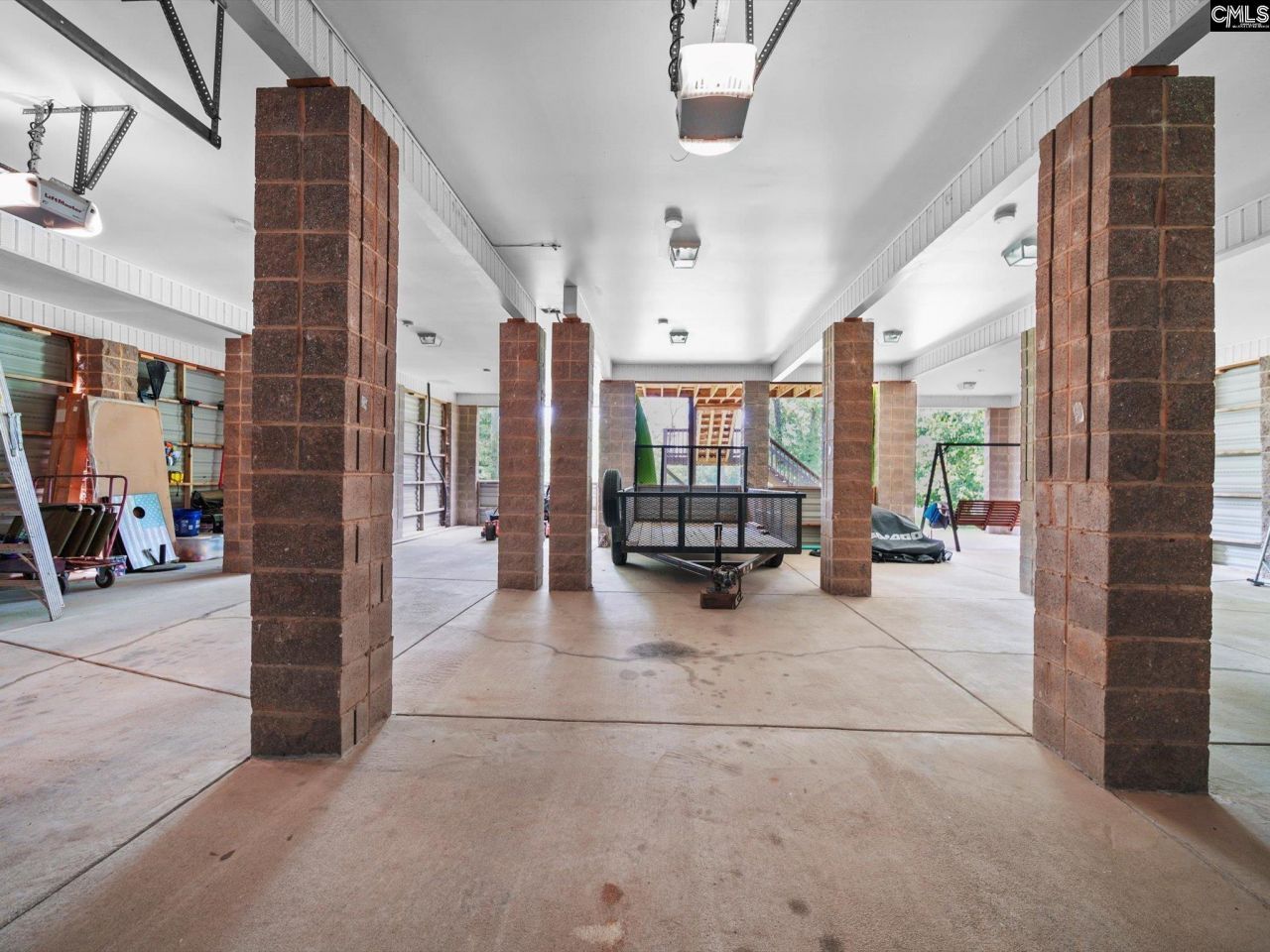 2051 Great North Road Photo 32